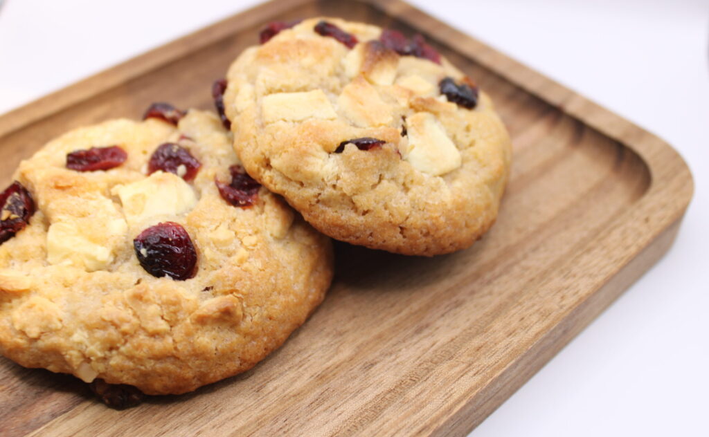 White chocolate chip cranberry cookies