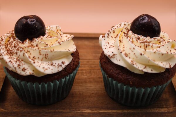 Schwarzwälder kirsch cupcake